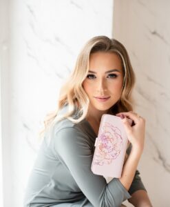 roosa feng shui rahakott armastuse energia